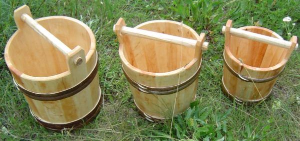 bucket wooden handle