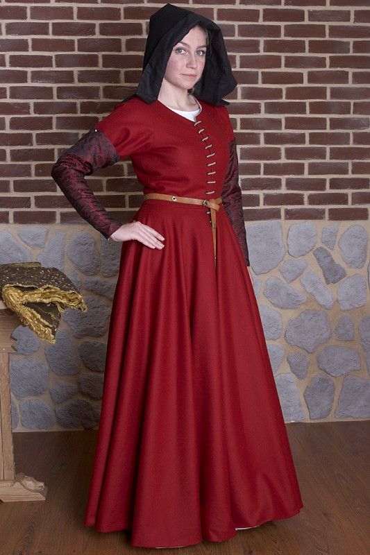 Suknia kobieca XV wiek